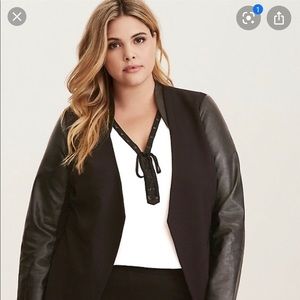 NWOT Torrid FAUX LEATHER SLEEVE BLAZER